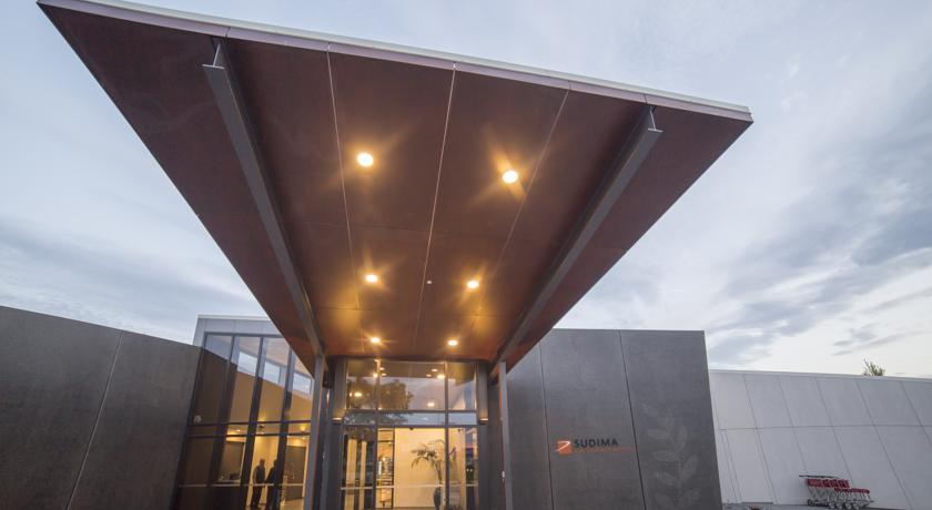 Sudima Airport Hotel