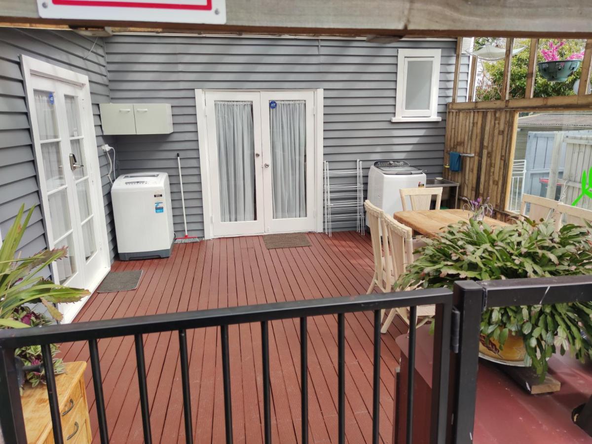 5 Large Bedroom Suitable For 10people Villa Christchurch