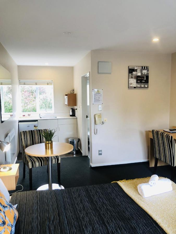 Christchurch Motel 4*