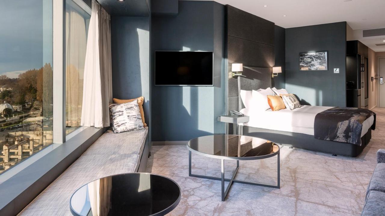 Hotel Crowne Plaza By Ihg 4*