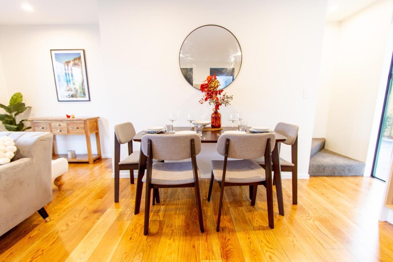 2 Bed Paradise Near Hagley Park *