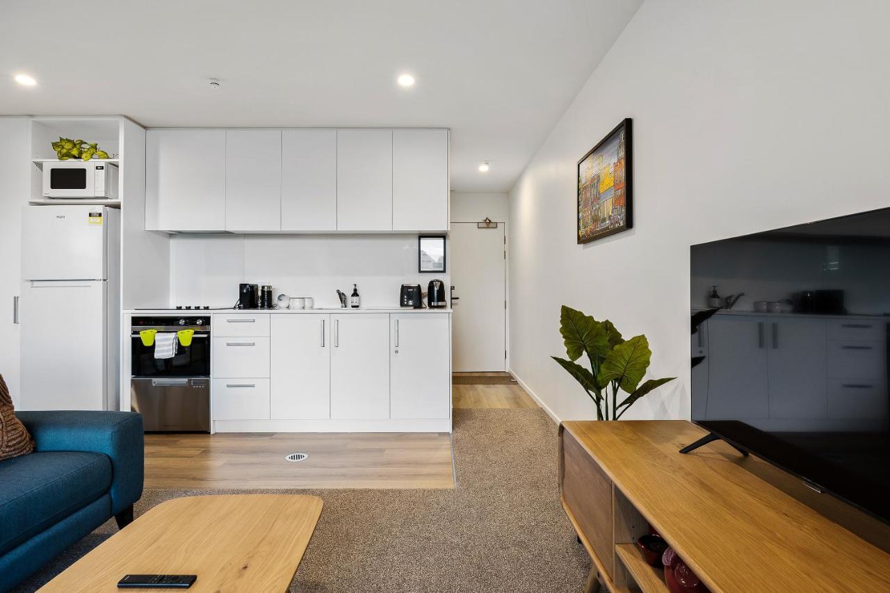Apartment 1 Bedroom Base With Free Car Park Christchurch