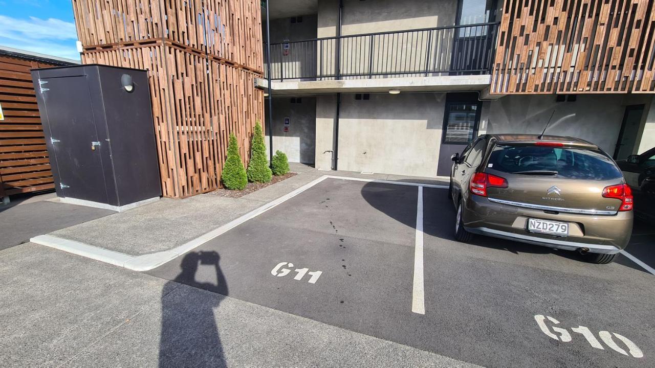Apartment 1 Bedroom Base With Free Car Park *