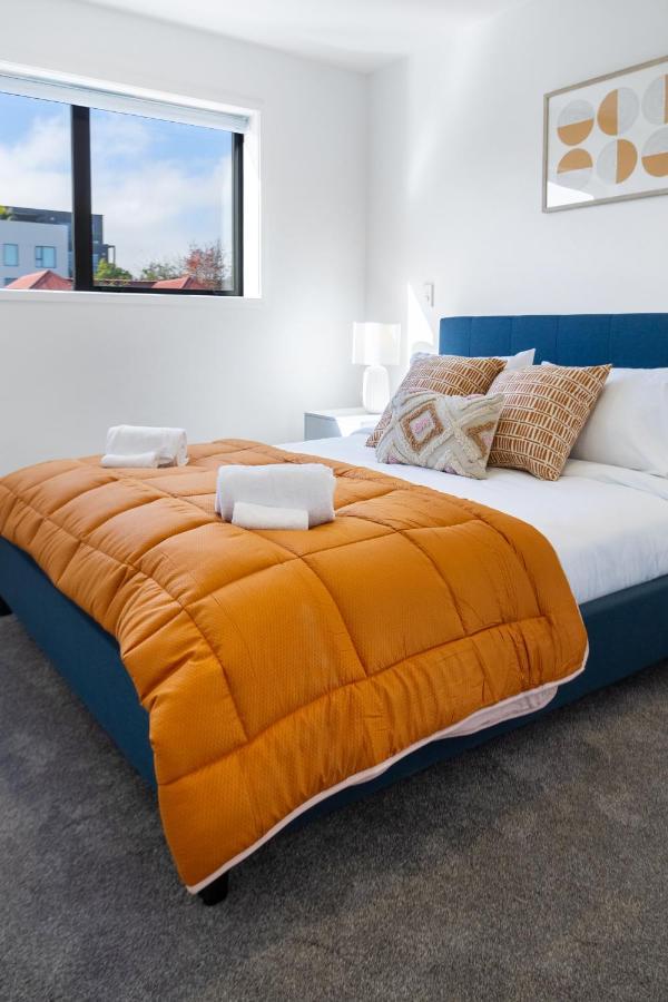 The City's Kept Secret 2 Bed 2 Bath Apartment