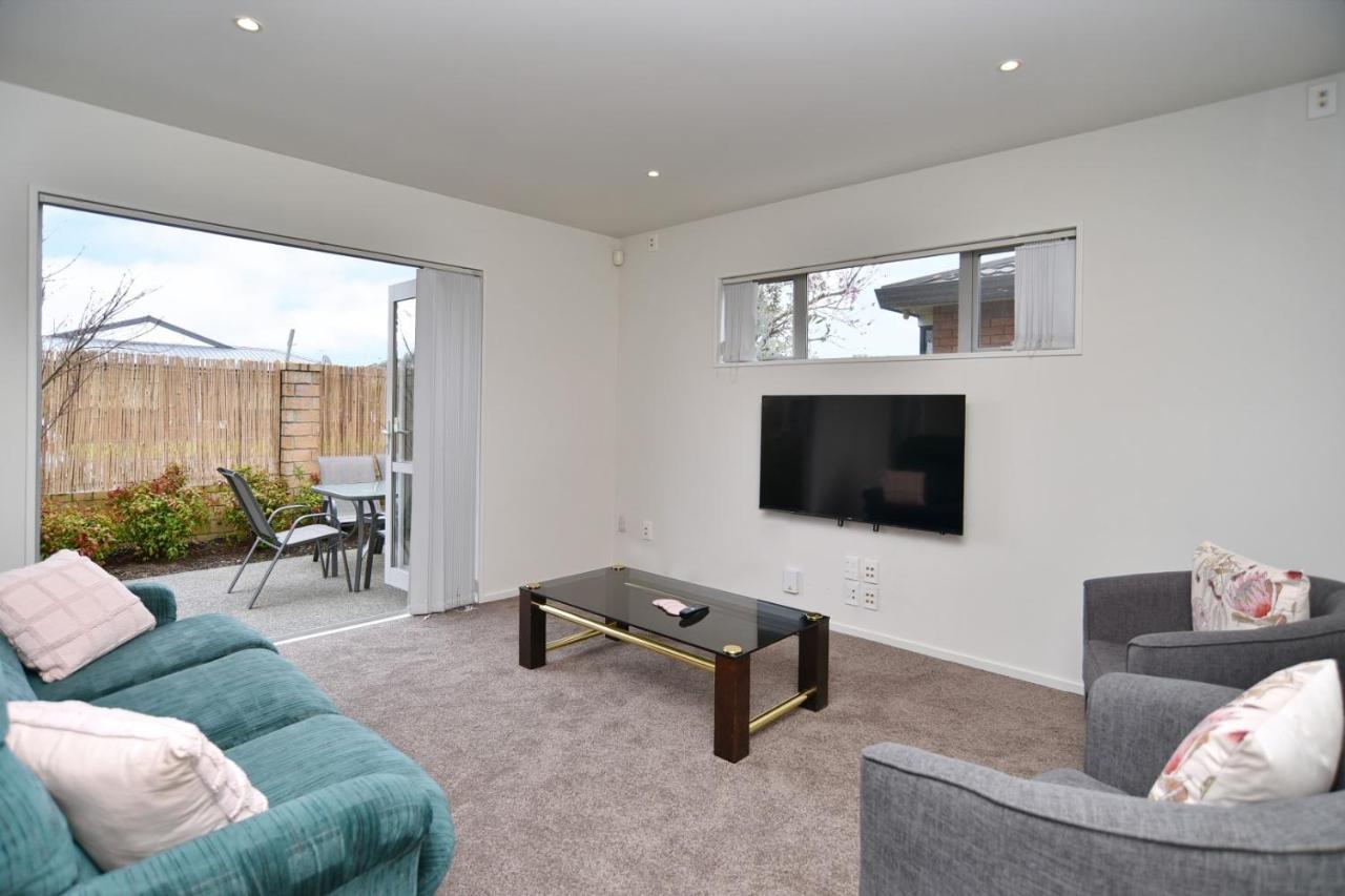 Regents 94 - Homes Holiday home *