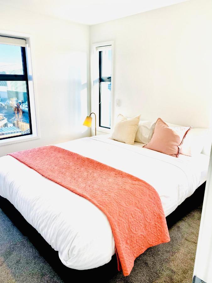 Cbd Luxury Townhouse
