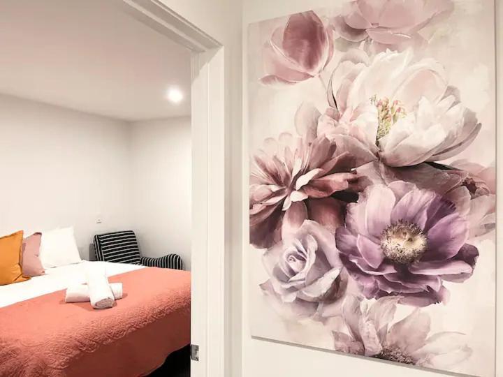 Cbd Luxury Townhouse Apartment *