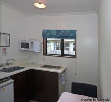 Adorian Motel