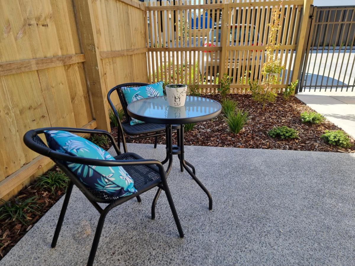Addington Townhouse With Carpark 8mins Walk To Hagley Park South * Christchurch