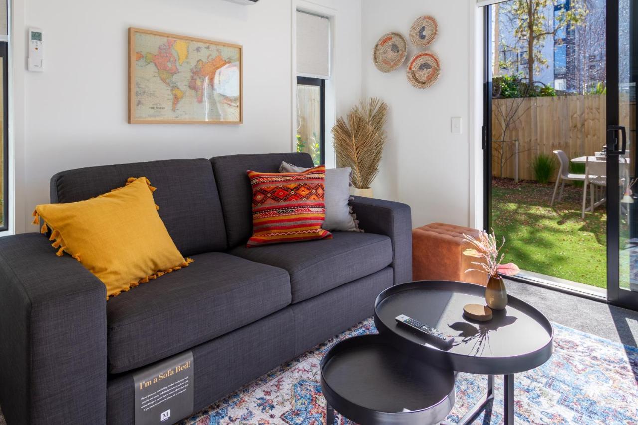 Escape 1 Bed 1 Bath Near Hagley Park Christchurch