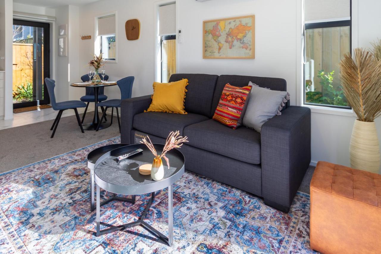 Escape 1 Bed 1 Bath Near Hagley Park