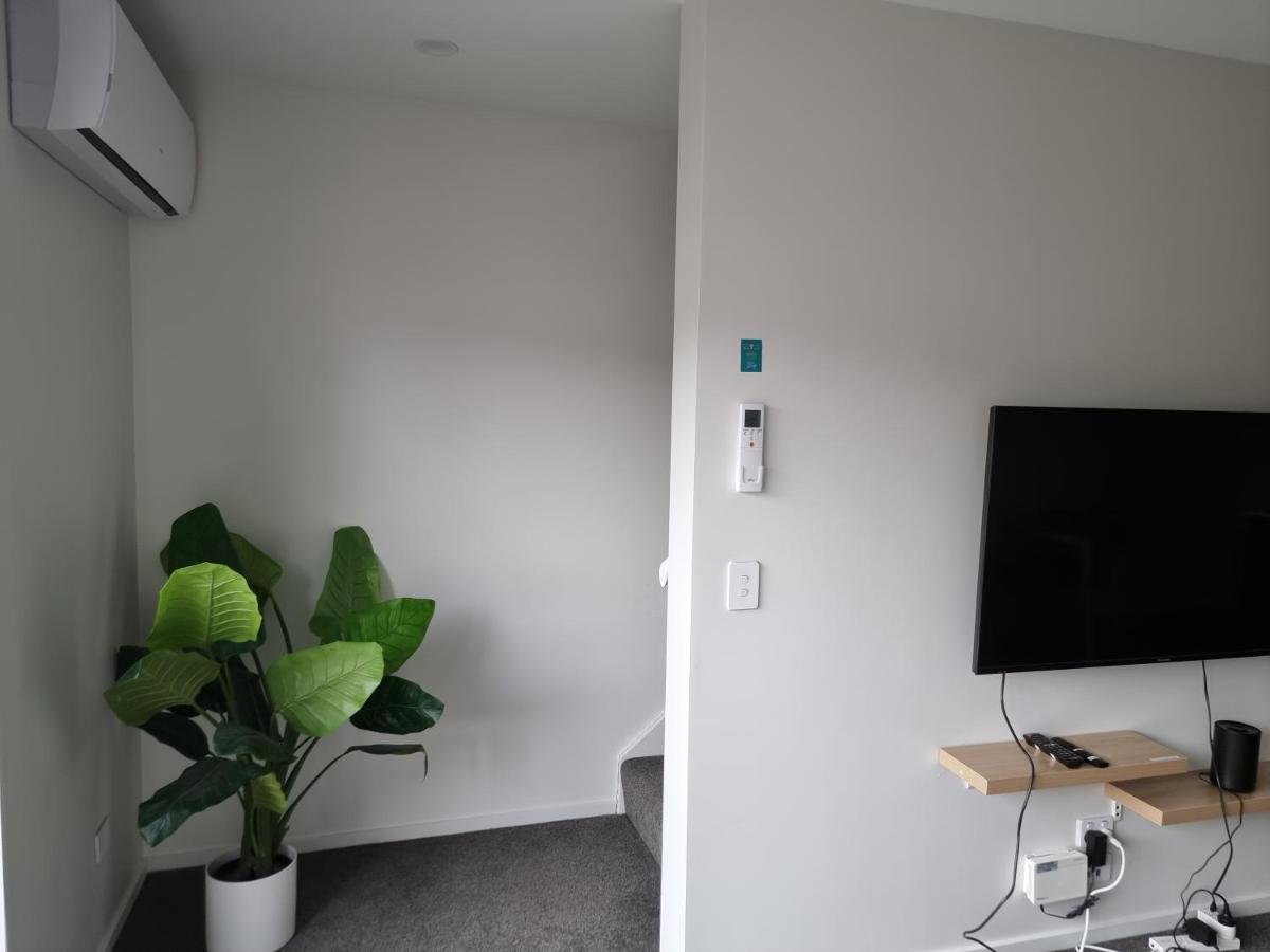 Holiday home Addington Townhouse With Carpark 8mins Walk To Hagley Park South *