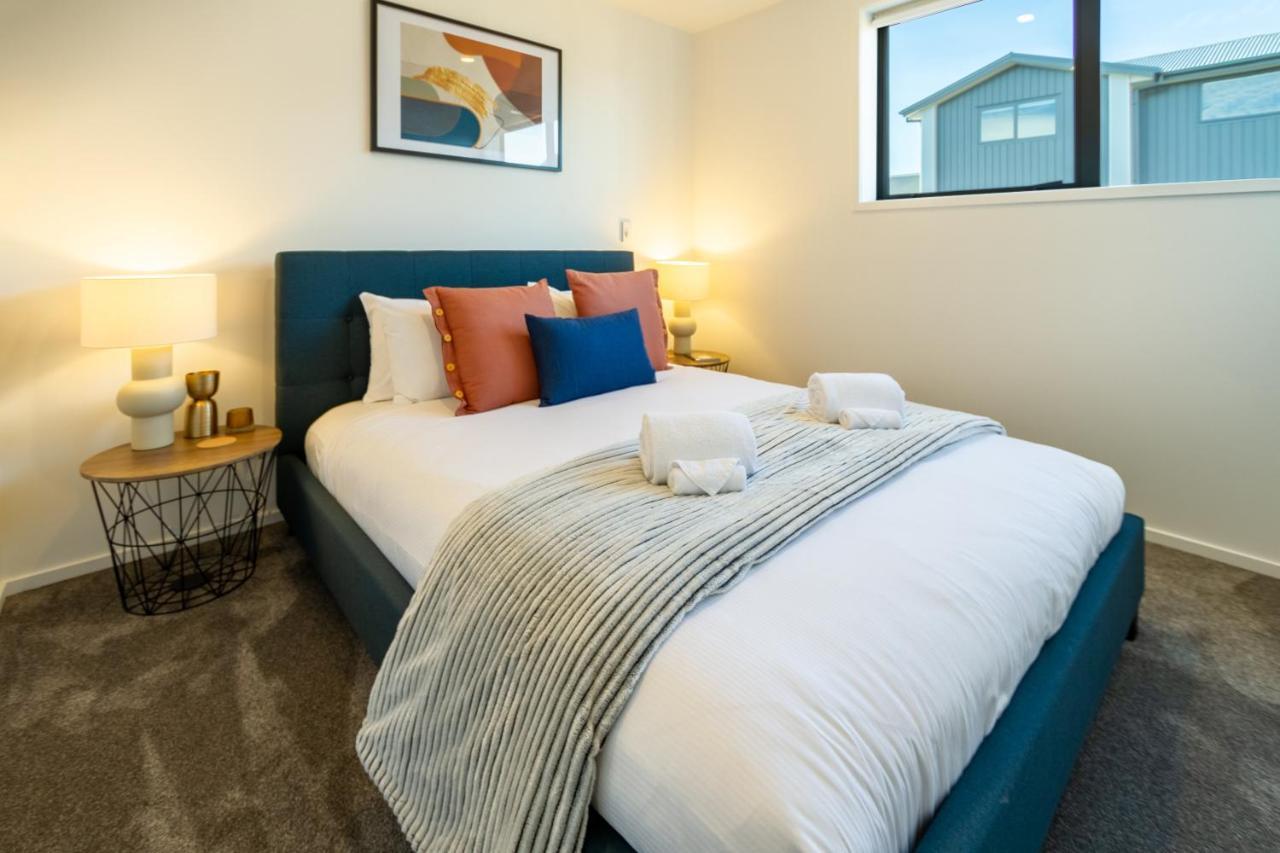 Apartment Modern Chic Retreat 2 Bed, 2 Bath: Riccarton Christchurch