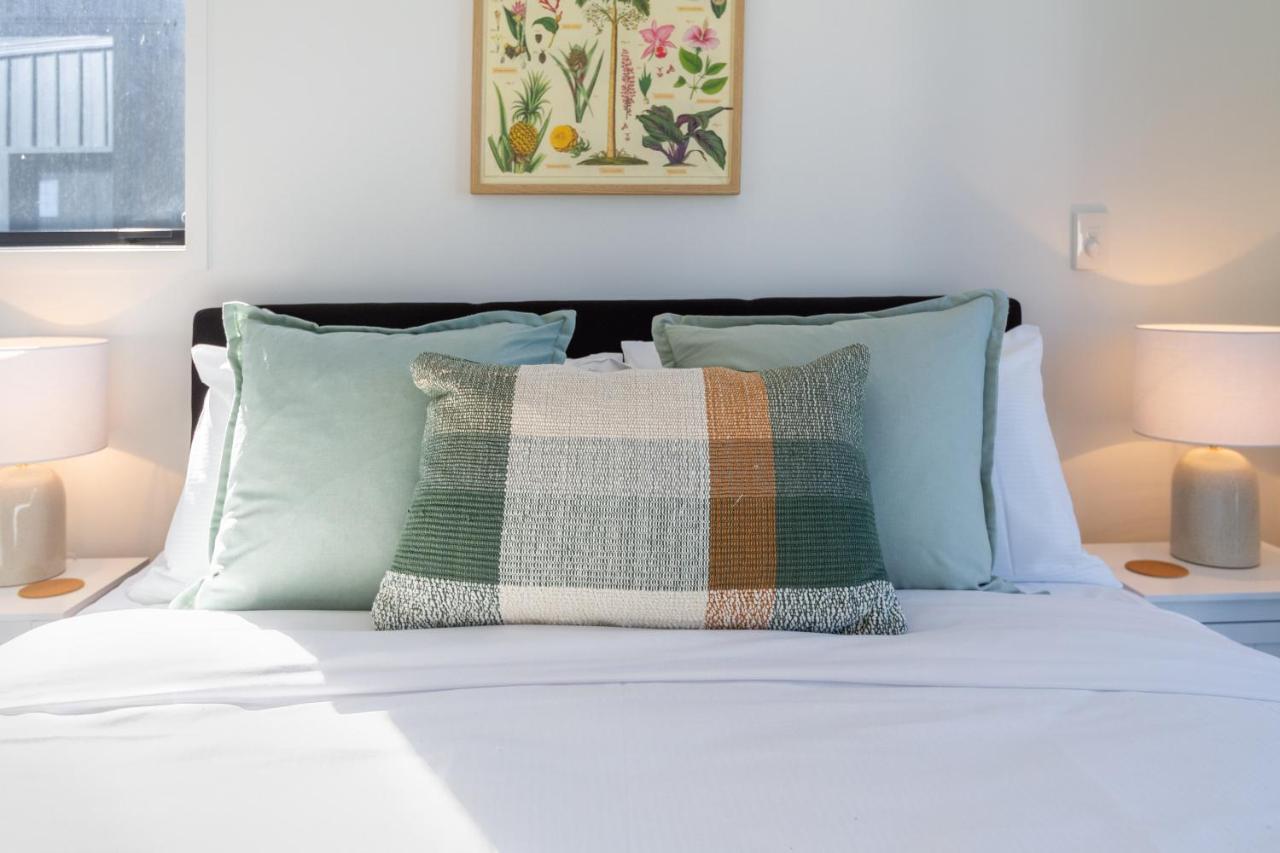 Tuam Street Delight 4 Bed 4 Bath * Christchurch