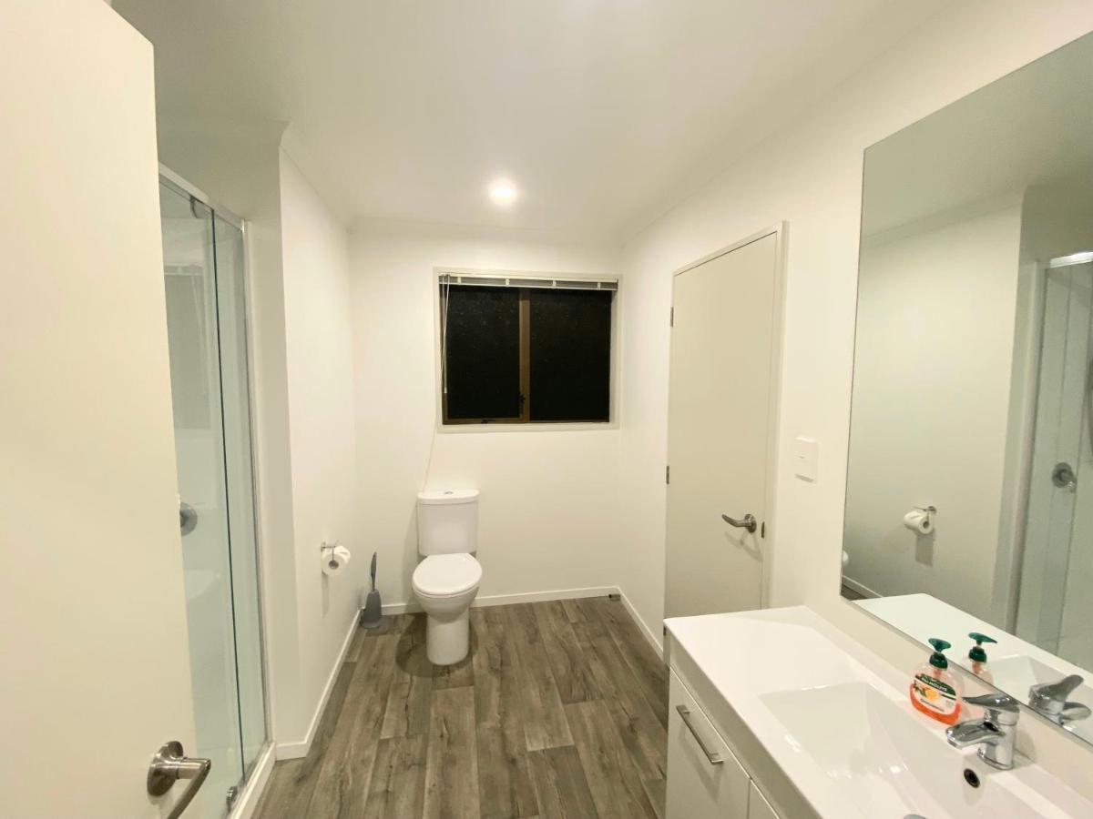 4bed 2bath House 5 Mins Walk To Palms & Golf Club *