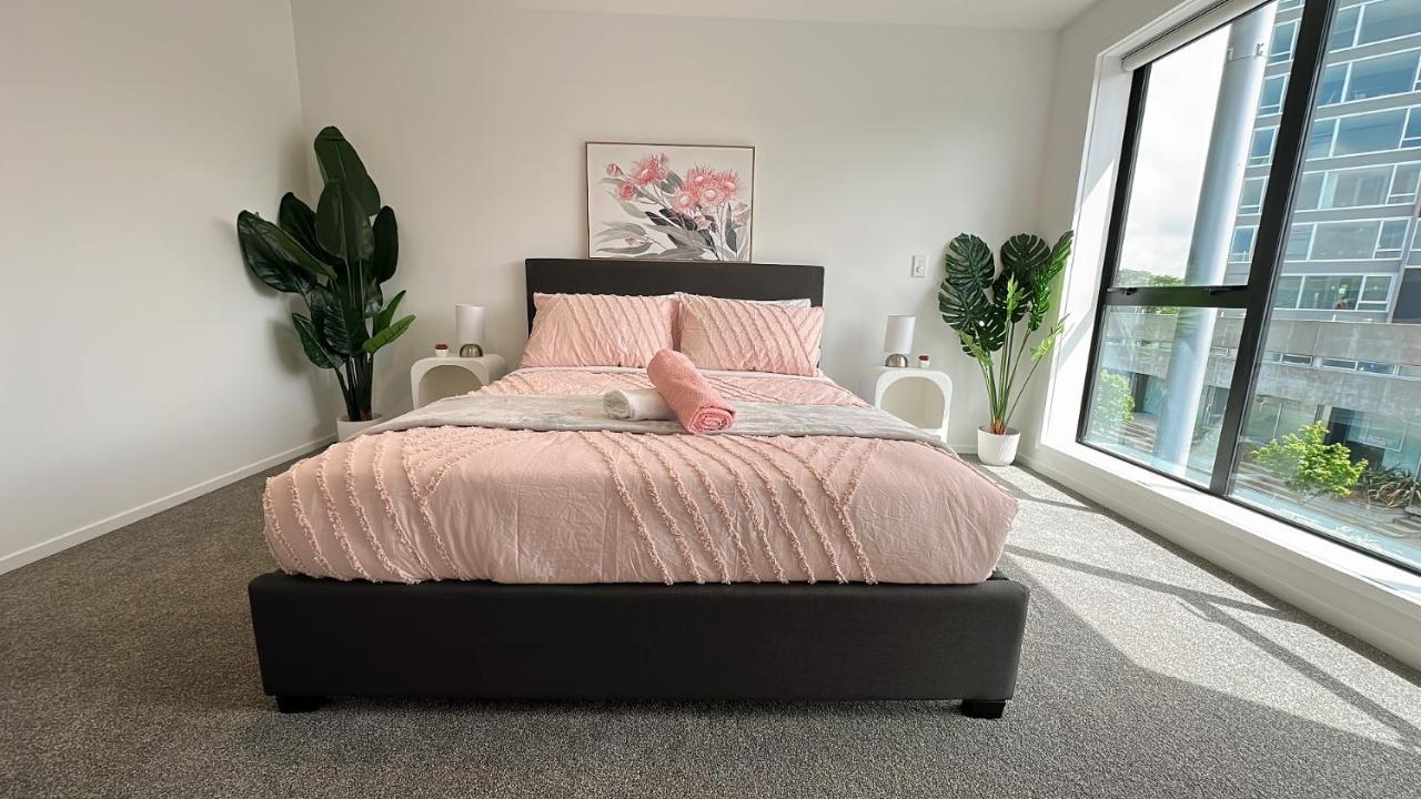 Walking Distance To Riverside Market & Hospital Apartamento