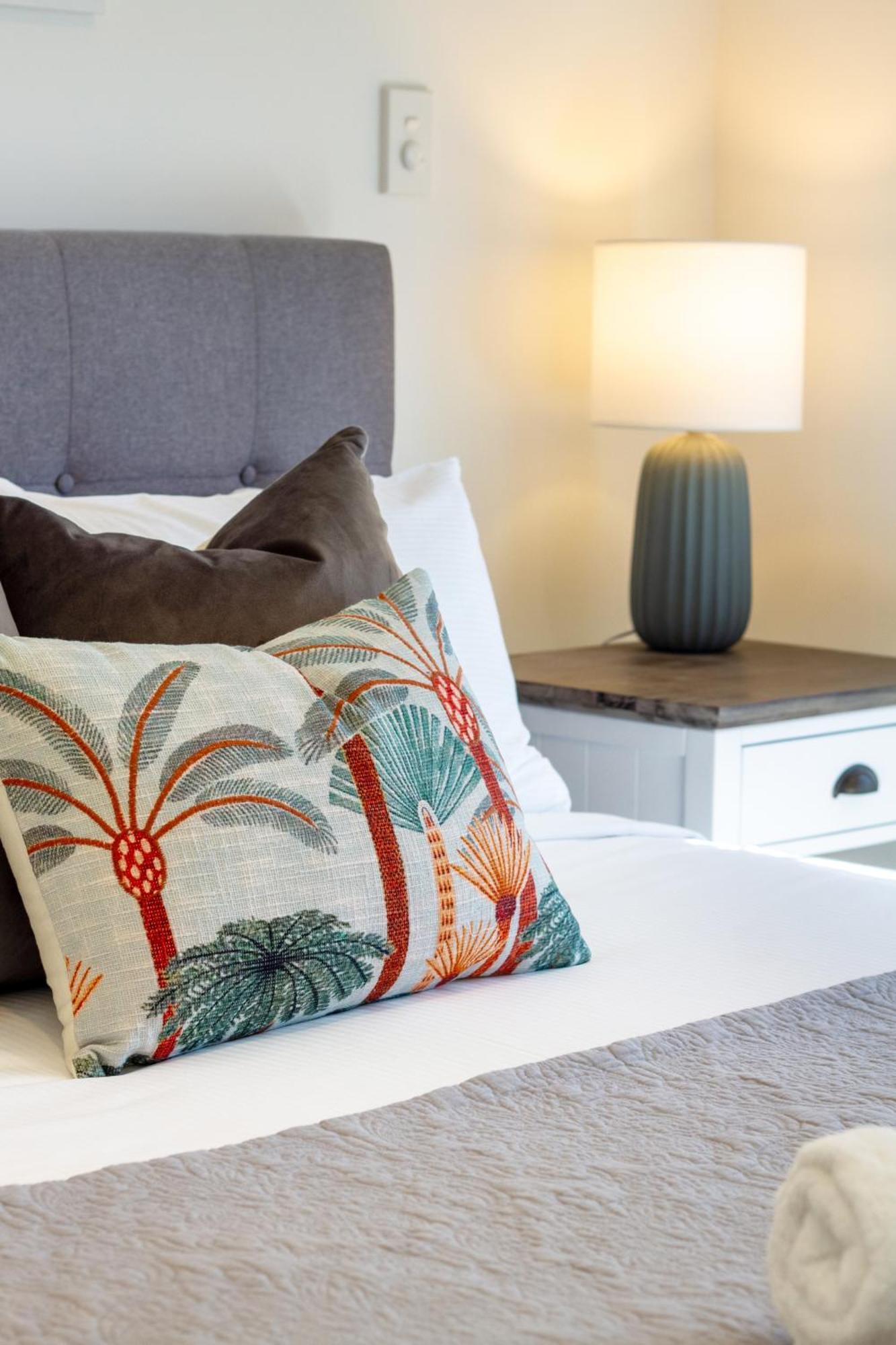 Two Bedroom, Two Bathroom Urban Oasis Apartment Christchurch