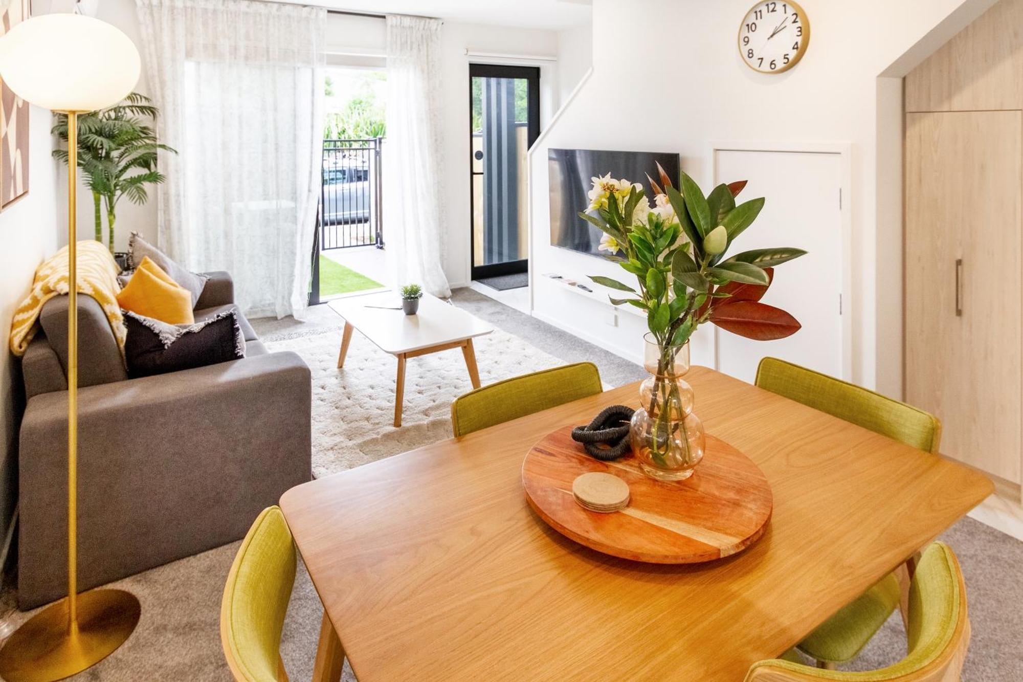 Prime Location: Hagley, Riverside, Hospital Apartment *