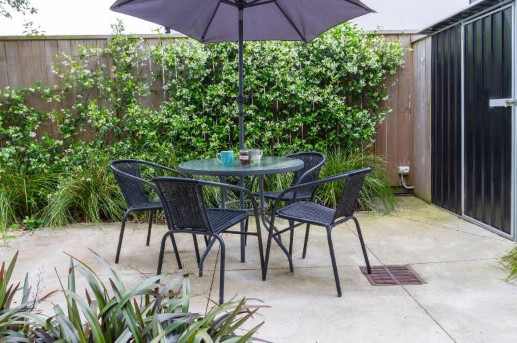 Apartment City-urban Oasis 1 Bed 1 Bath W/sofa Bed