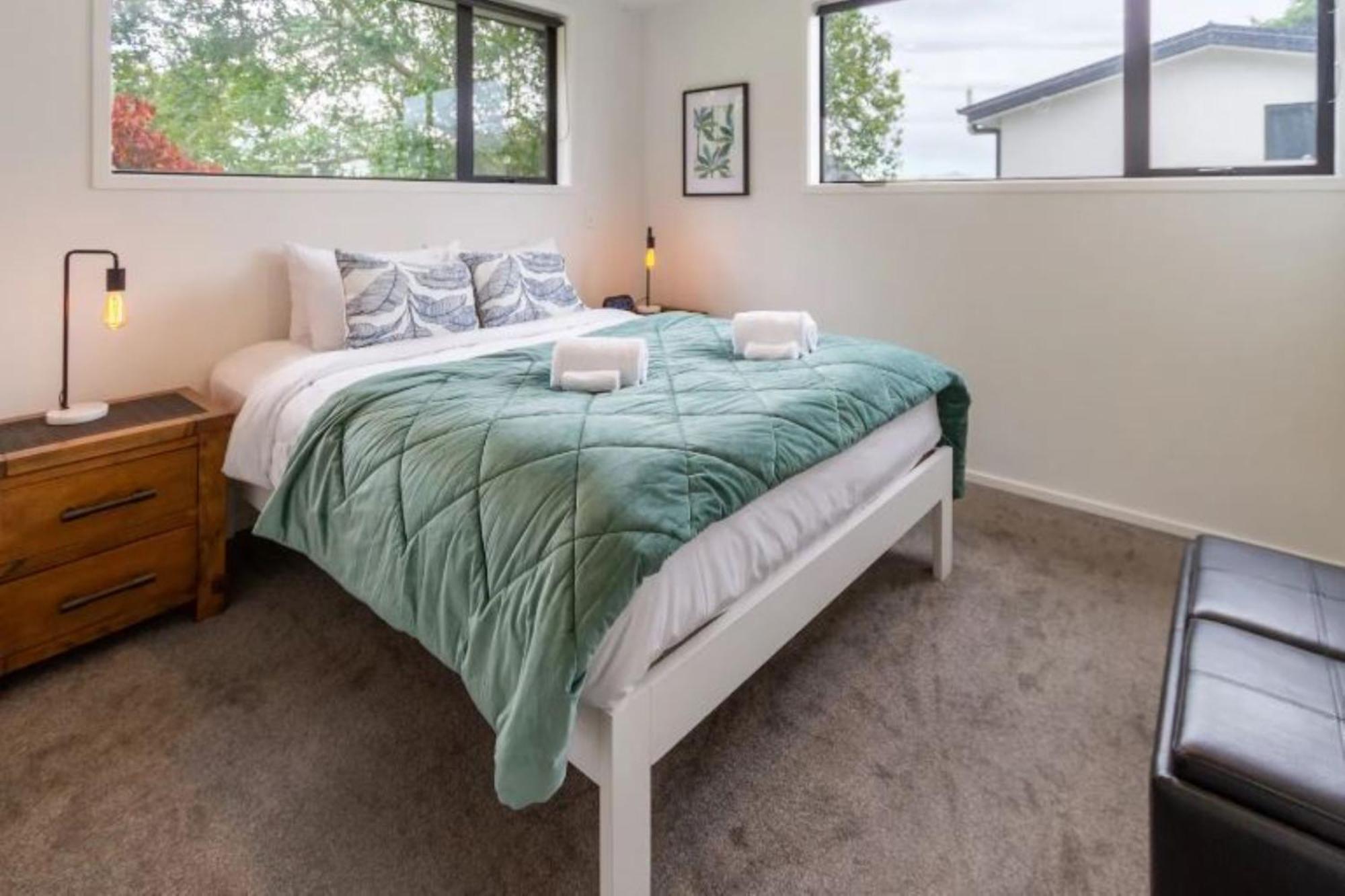 City-urban Oasis 1 Bed 1 Bath W/sofa Bed Apartment *