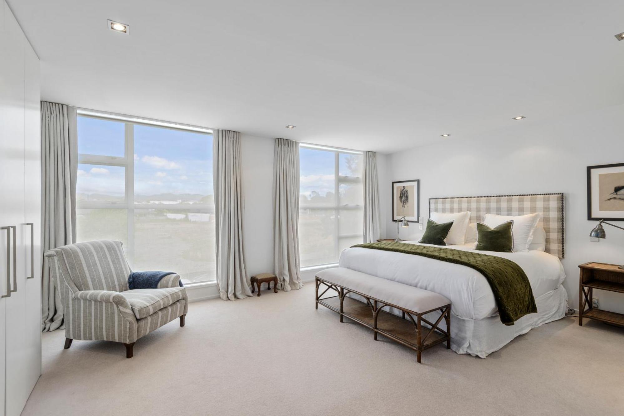 Holly Road Executive Townhouse Holiday home *