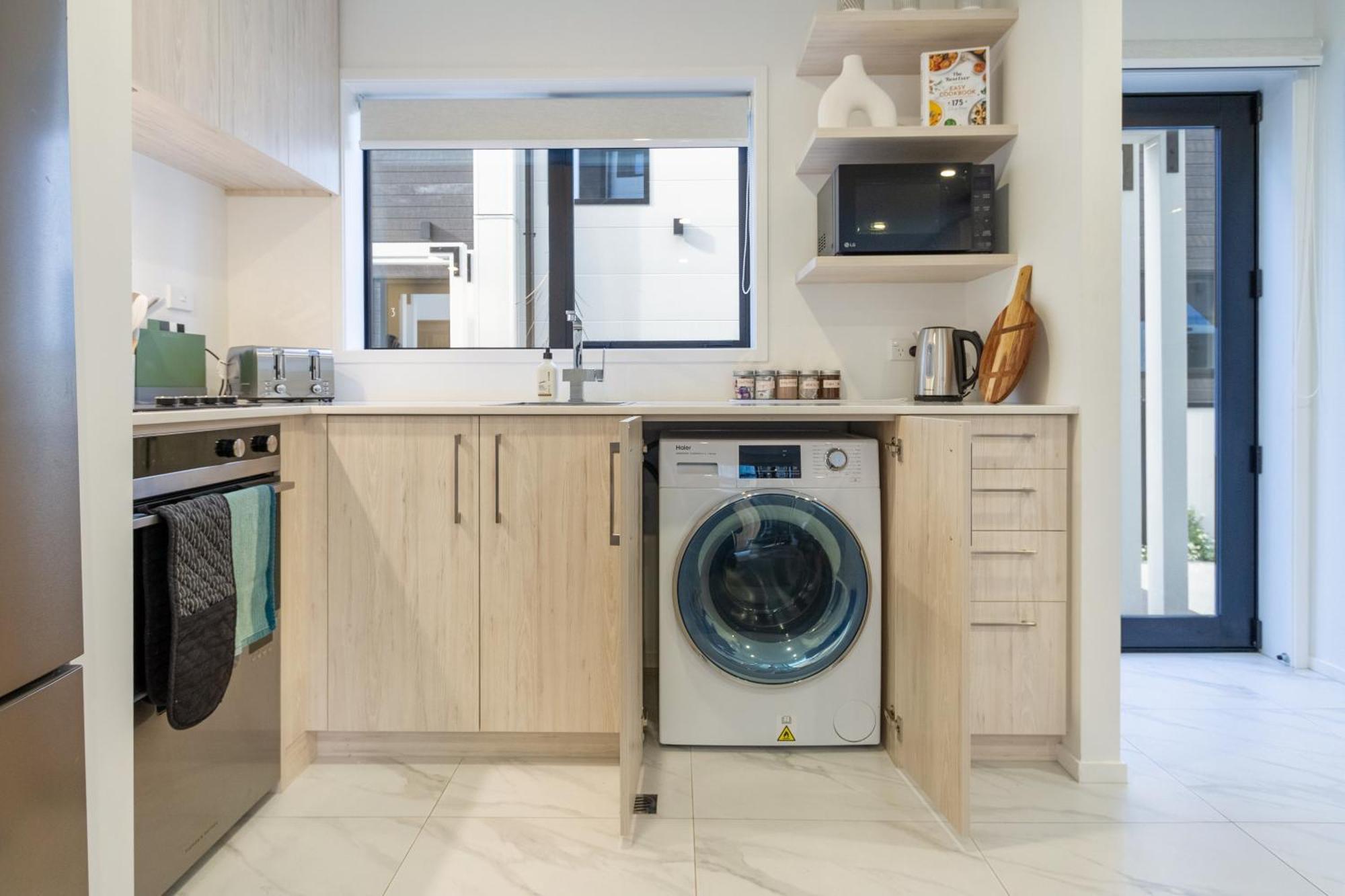 Apartment Stylish Cbd Escape 2br Townhouse *