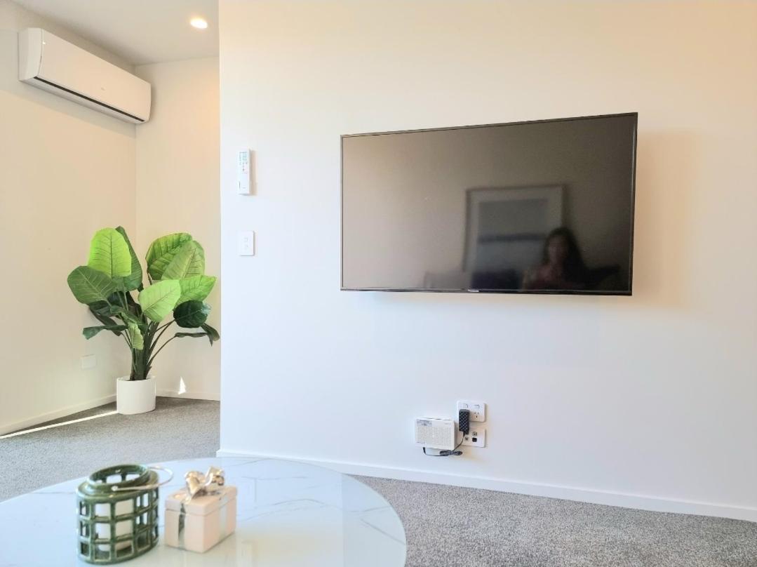 Addington Townhouse With Carpark 8mins Walk To Hagley Park South Holiday home *