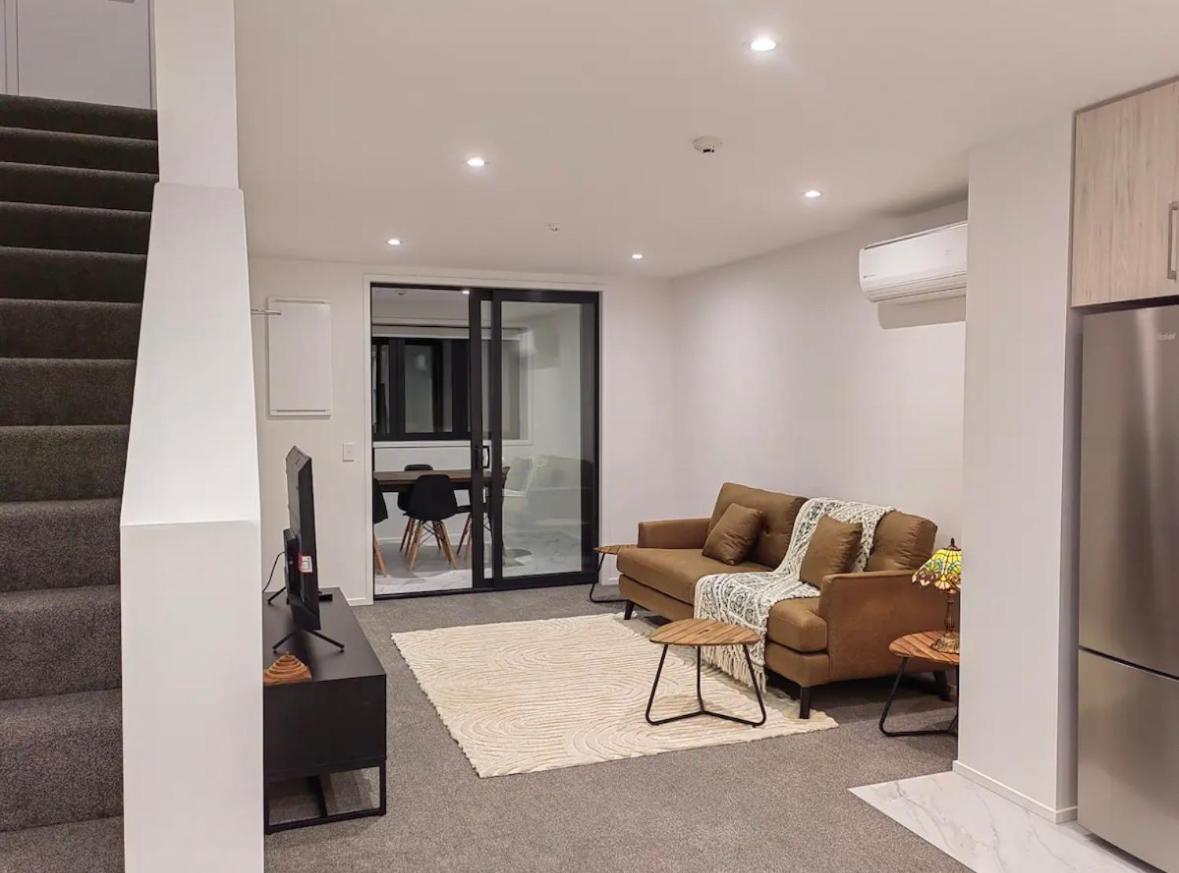 Luxury Brandy New 2bedrooms Heart Of Cdb Free Carpark