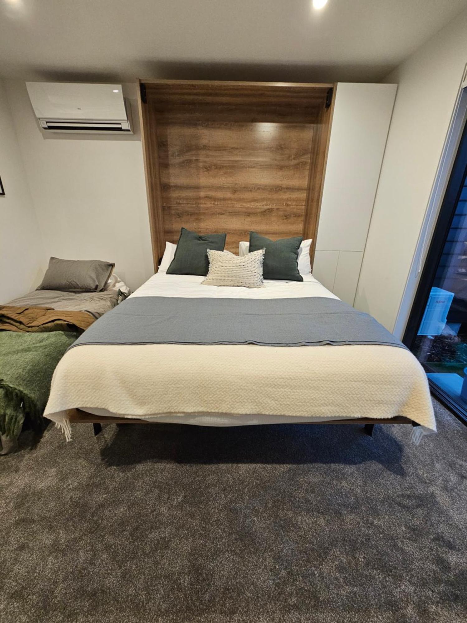 Urban Escape Ground Floor Studio, Wilmer St *