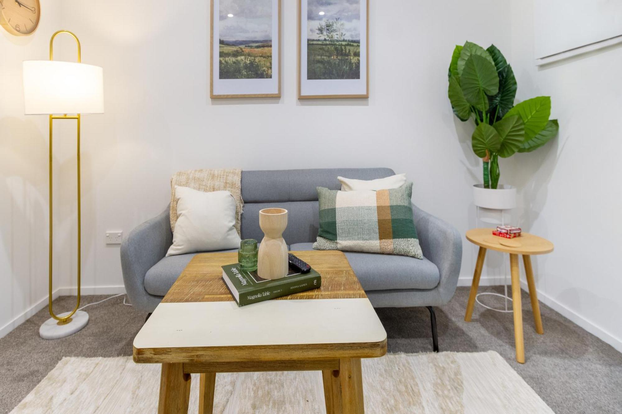 Urban Retreat: 2-br Gem In Central Christchurch