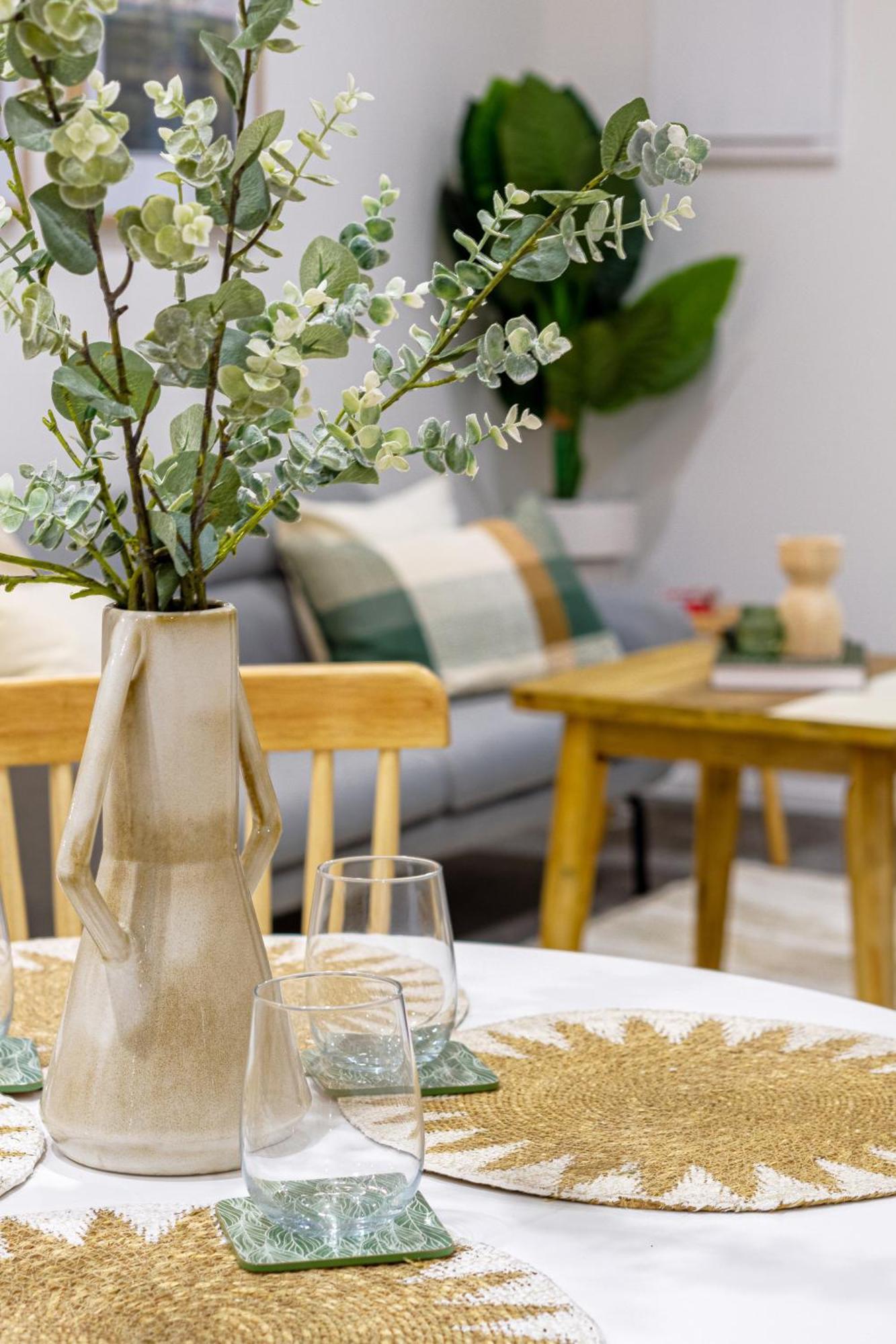 Urban Retreat: 2-br Gem In Central Apartamento