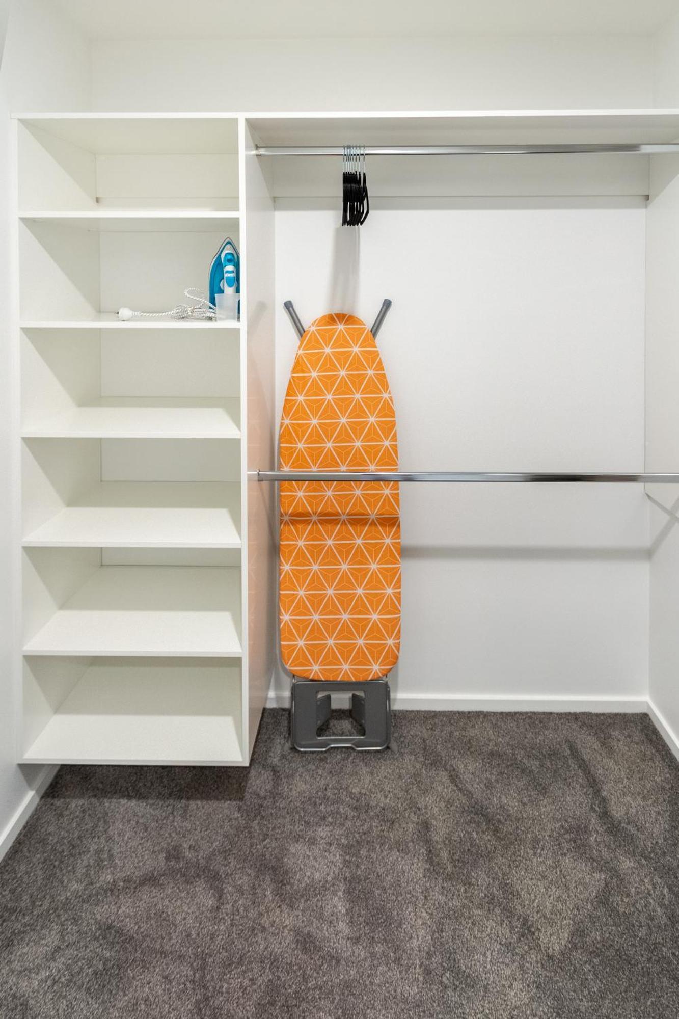 Designer Detailing In The Cbd: 2 Bed 2.5 Bath Apartment