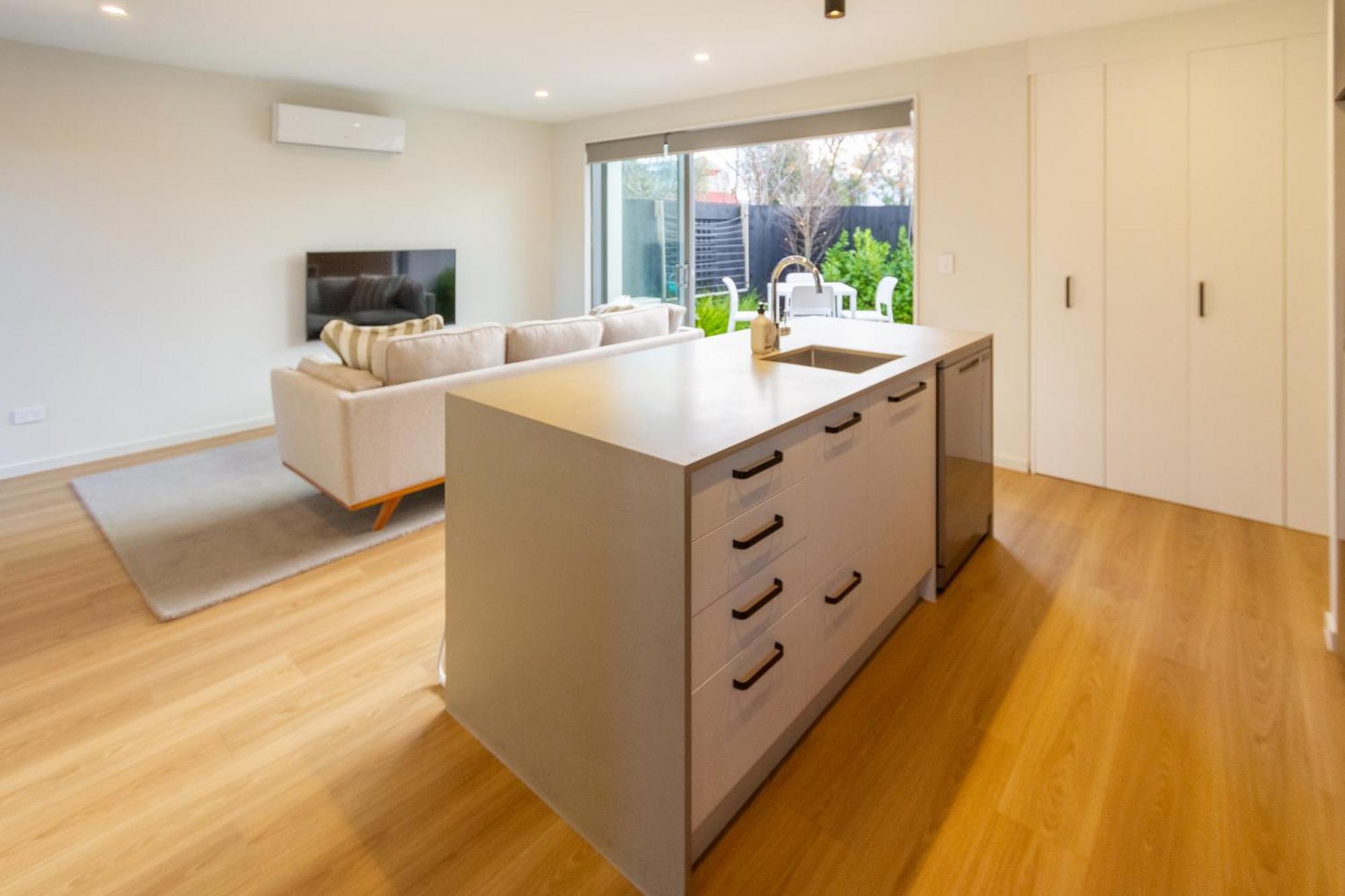 Family Friendly 2 Bedroom, St Albans * Christchurch