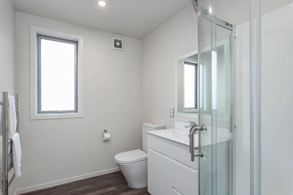 Apartment Walking Distance Cbd 2 Bdrms Secure Park *
