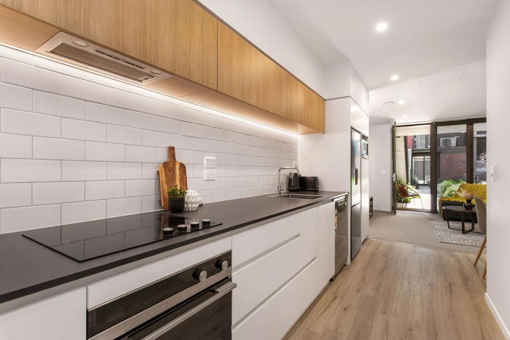 Apartment What A Cutie Cbd 3 Mins To Handy Secure Park. *