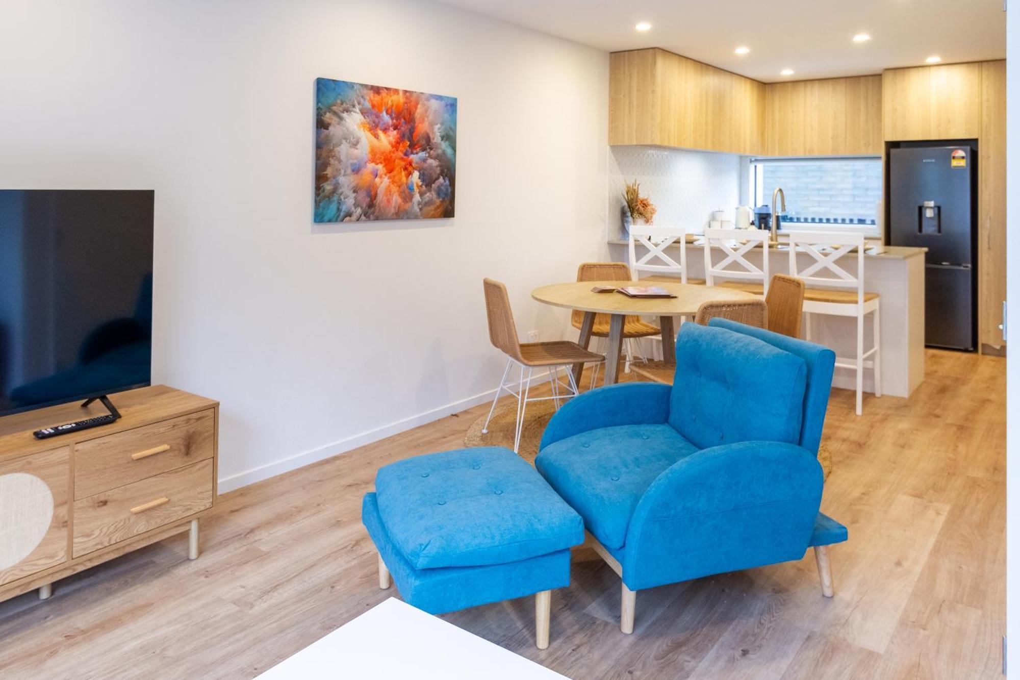 Apartment Modern 2 Bed 2 Bath Opposite Hagley Park *