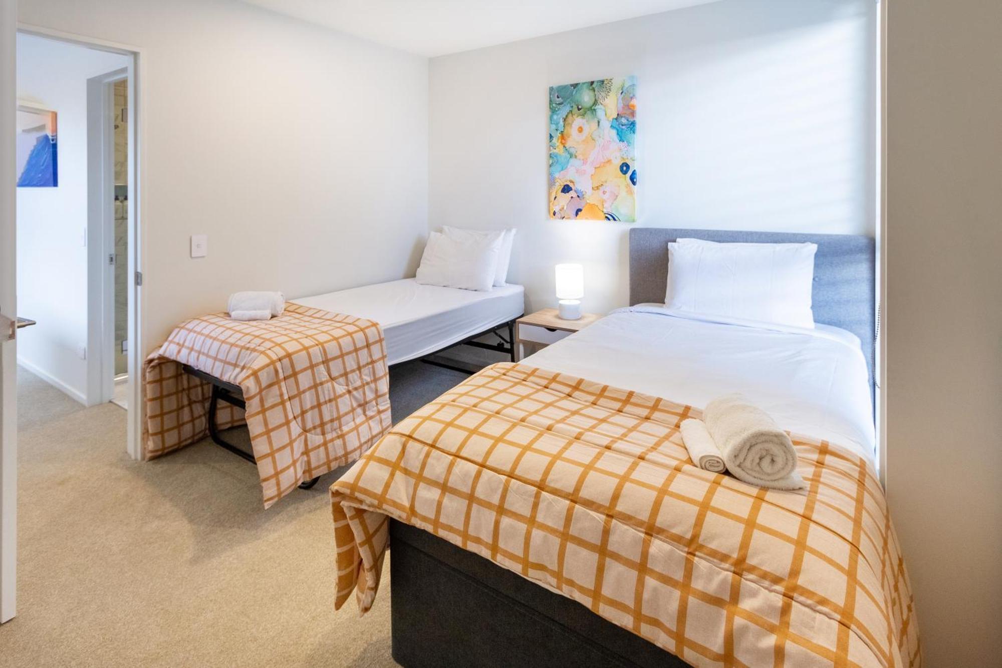 Apartment Modern 2 Bed 2 Bath Opposite Hagley Park