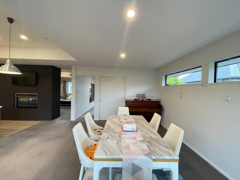 Spacious 4 Bed Family