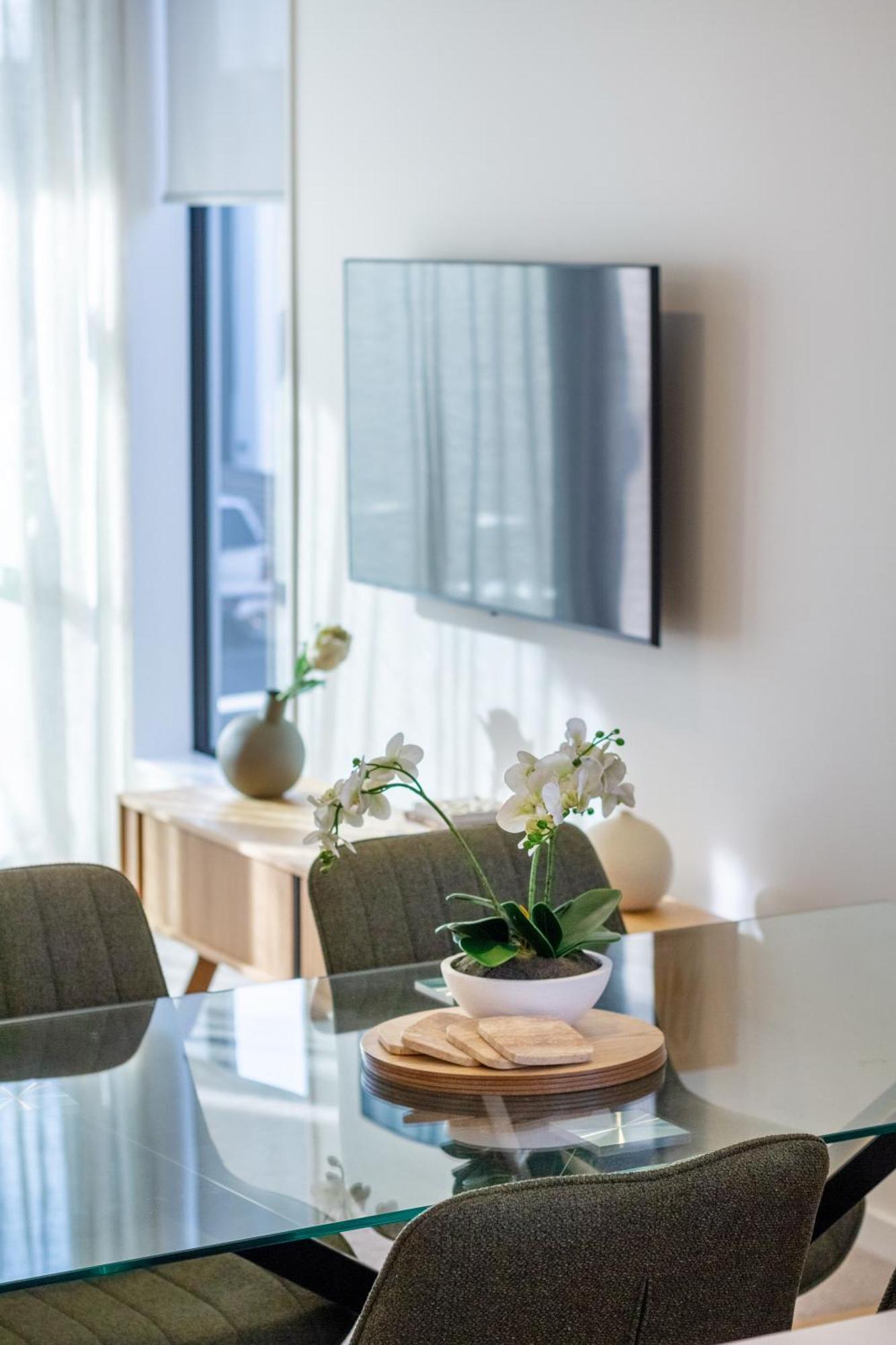 Warm With 2 Free Carparks Apartamento Christchurch