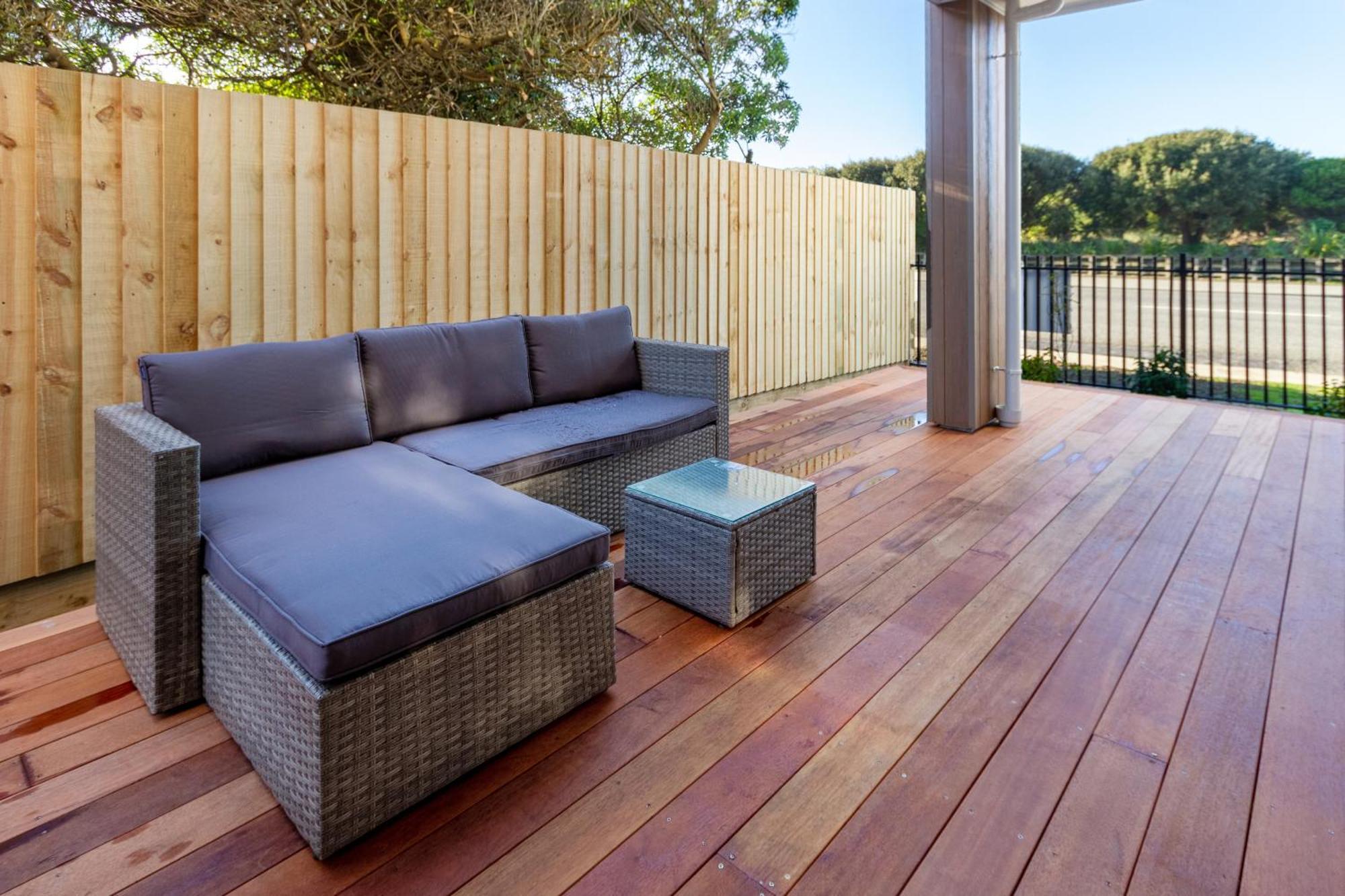 Apartment Luxury Beachside Living Elegant 3-bedroom Haven Christchurch