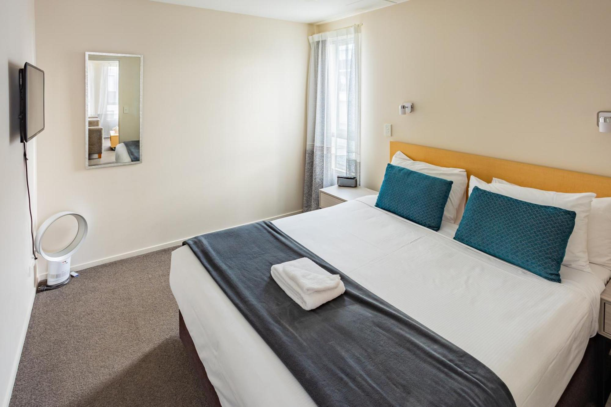 Aparthotel Quest Cathedral Junction Serviced