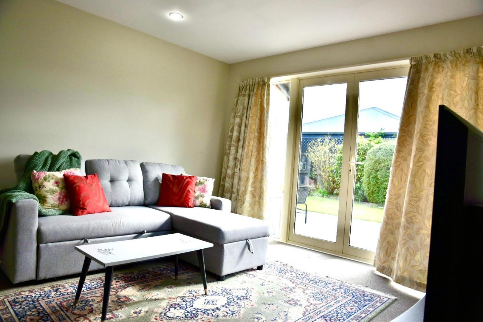 Sunny And Warm Family House 3 Bedrooms Villa *