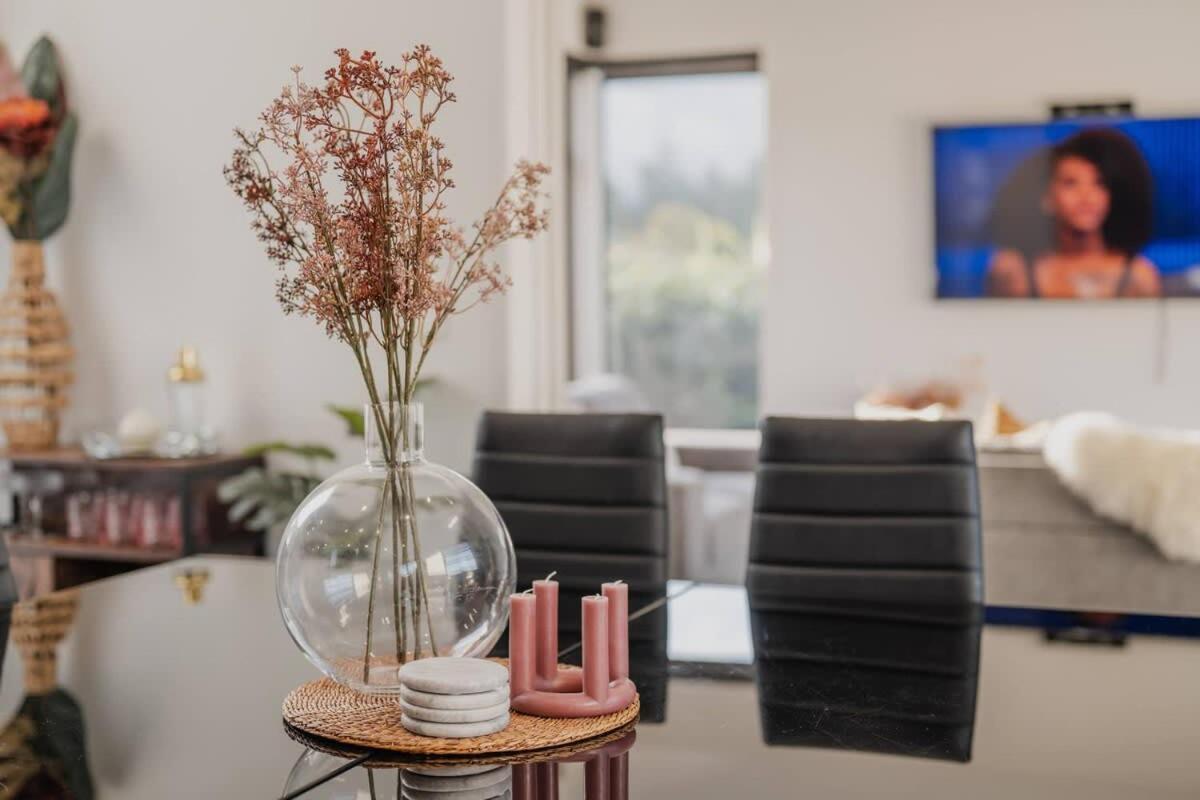 Holiday home Zenith Escapes Your Quintessential 4br Haven Christchurch