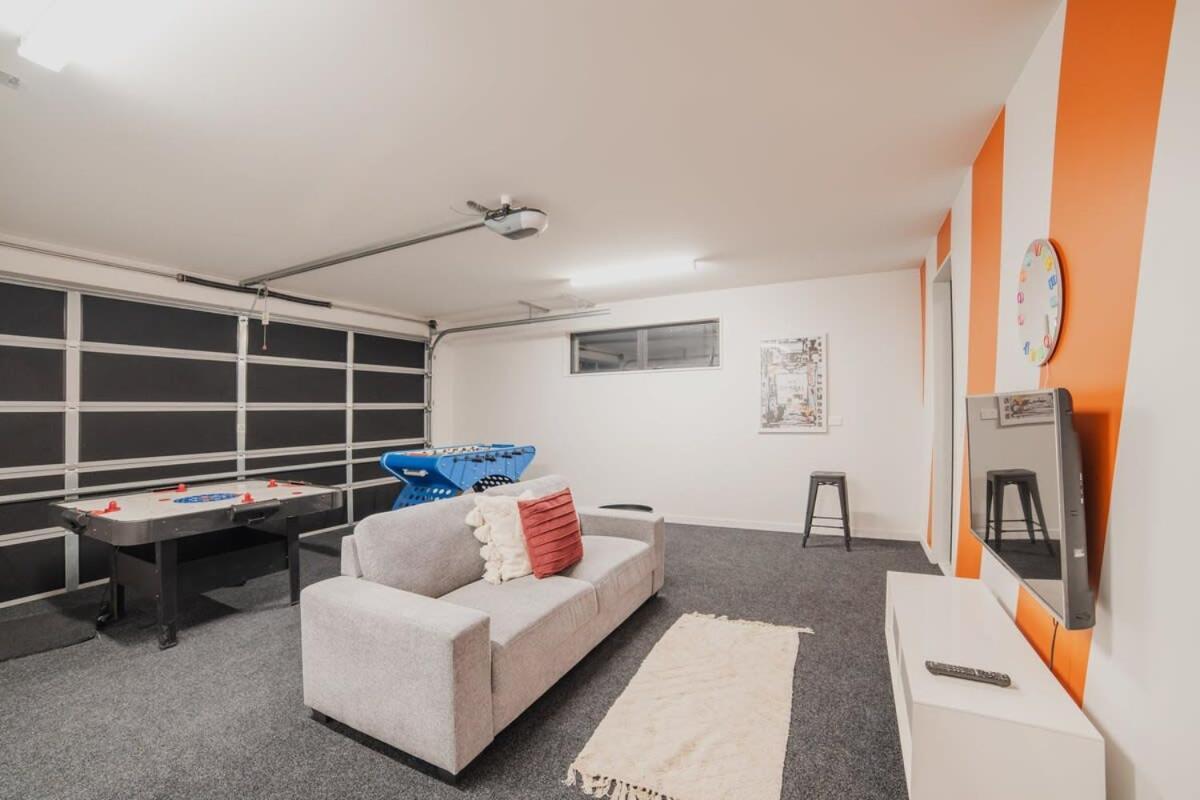 Zenith Escapes Your Quintessential 4br Haven