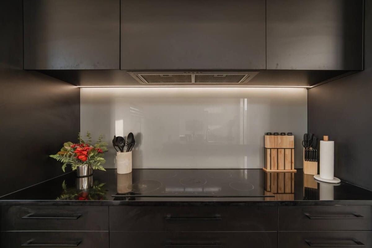 Zenith Escapes Your Quintessential 4br Haven *
