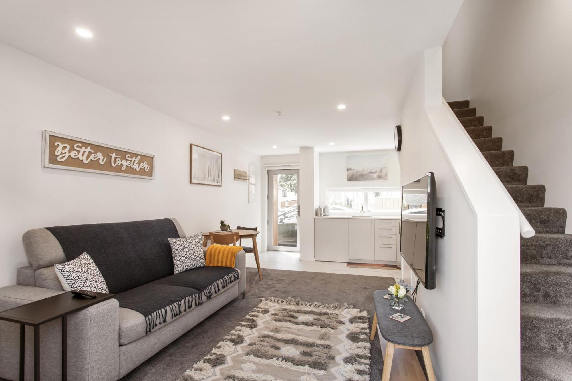 Location Free Off St Park Handy Hospital * Christchurch