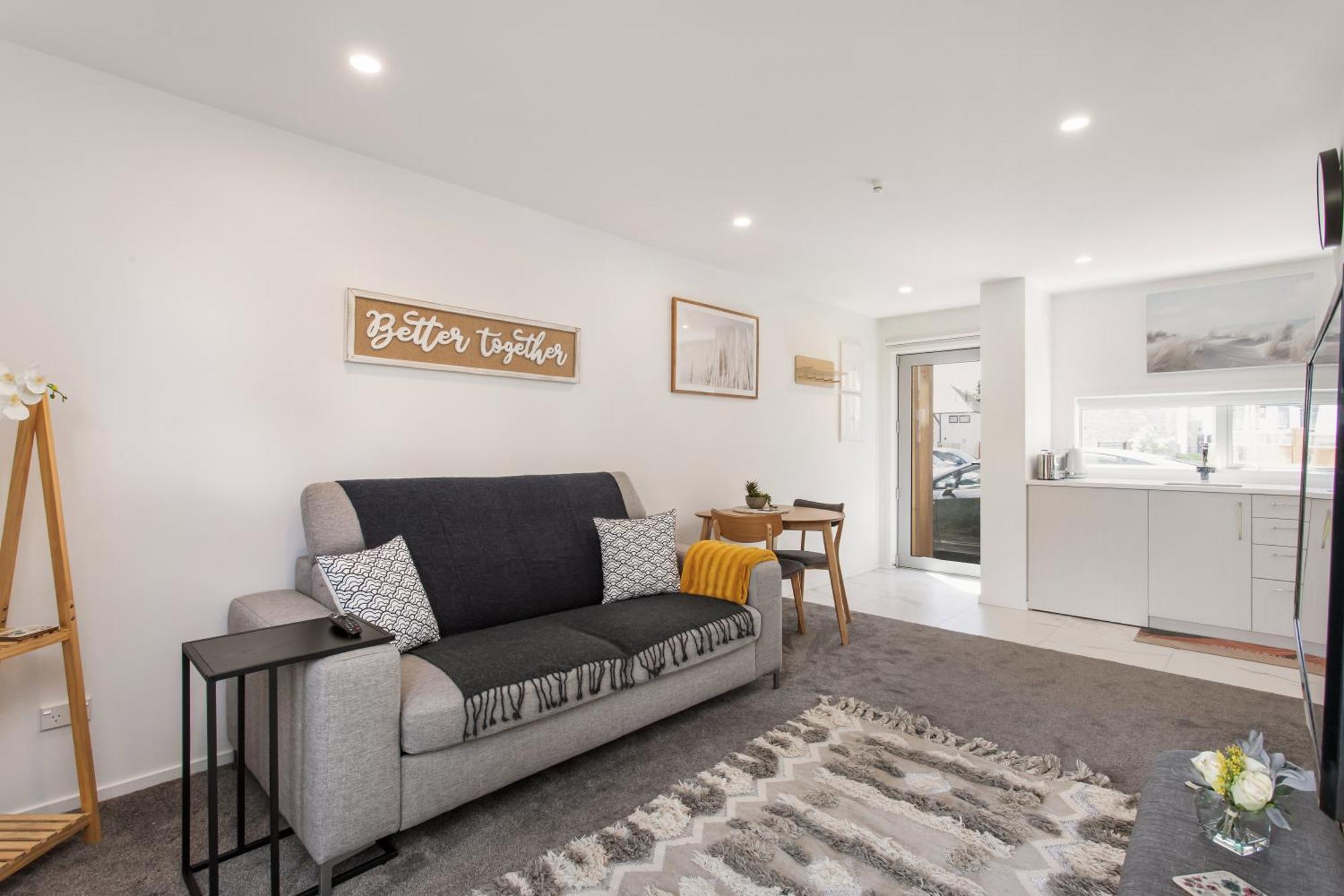 Apartment Location Free Off St Park Handy Hospital