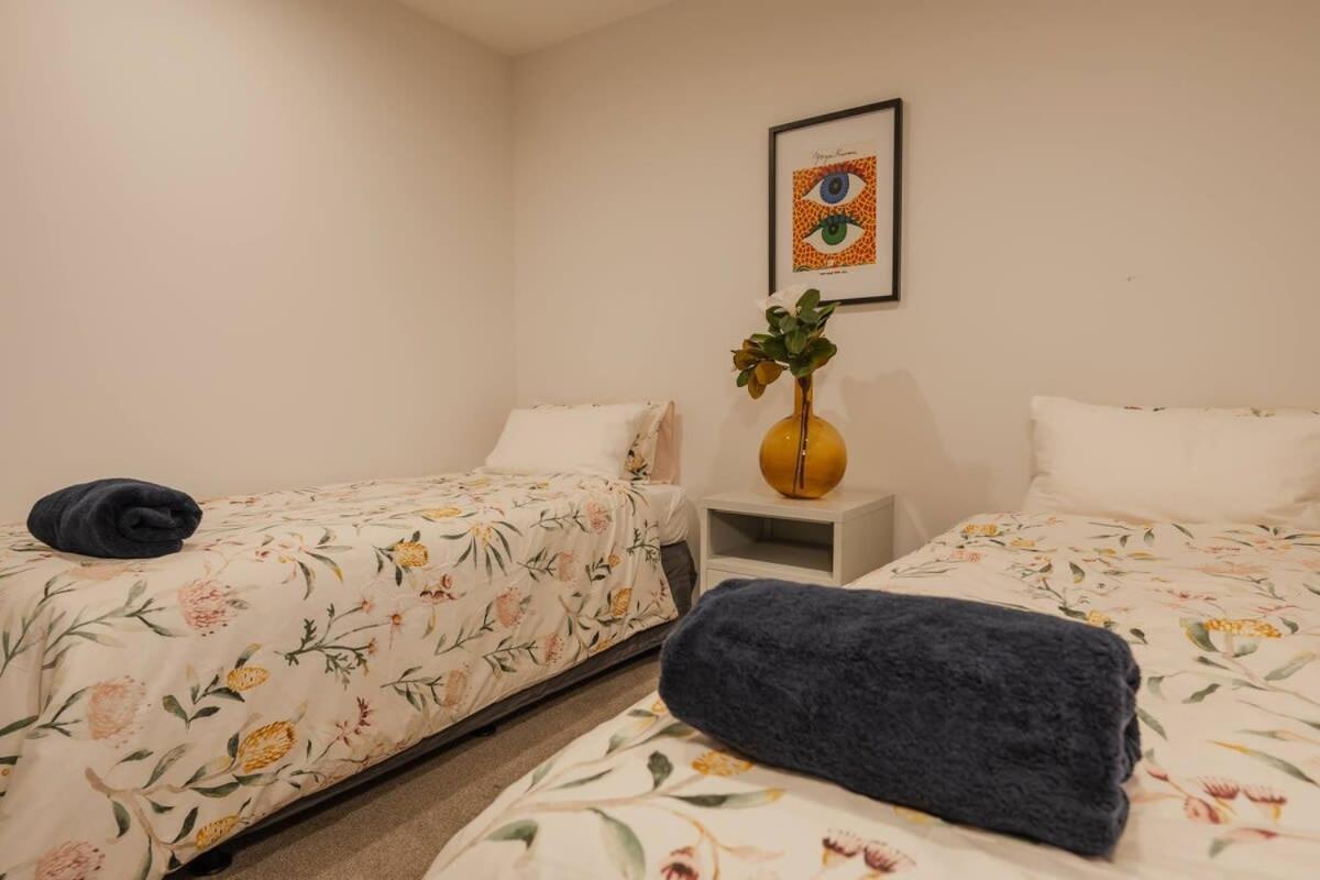 Tuam On Sleeps 5 Apartment *