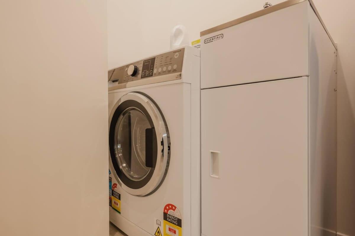 Tuam On Sleeps 5 Apartment Christchurch