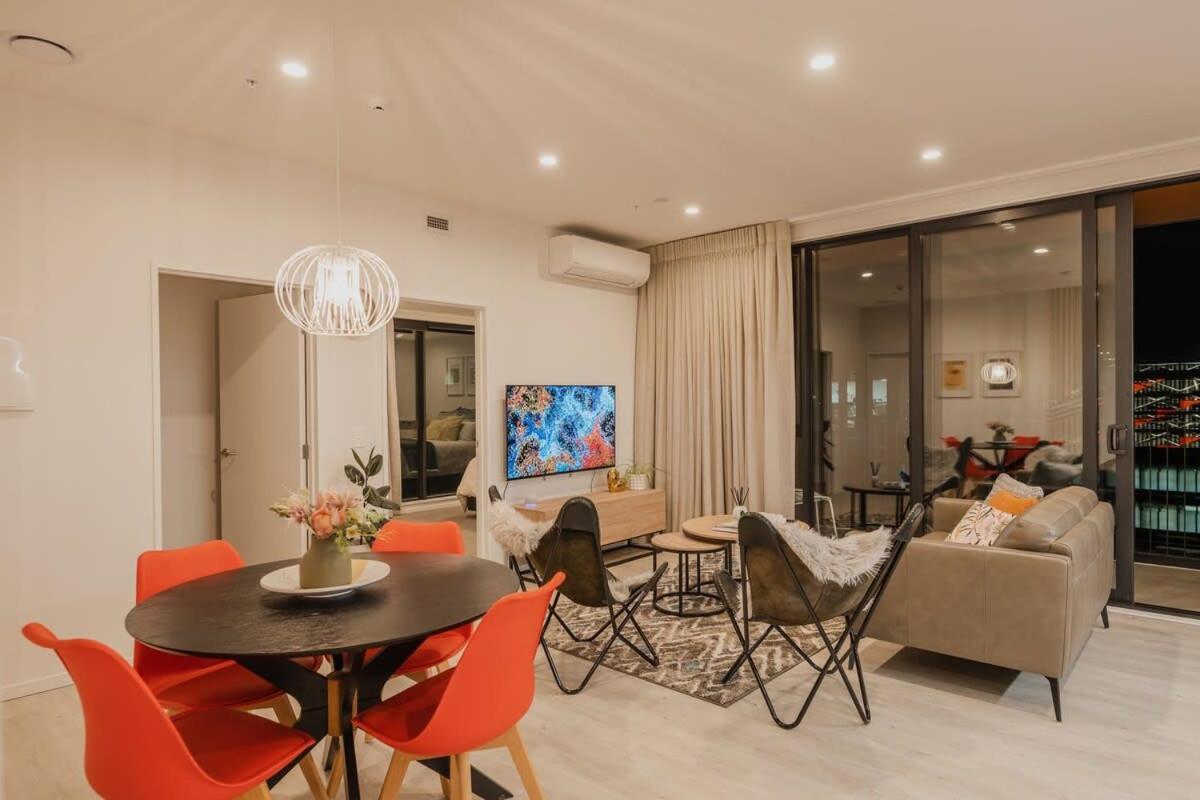 Tuam On Sleeps 5 Apartment